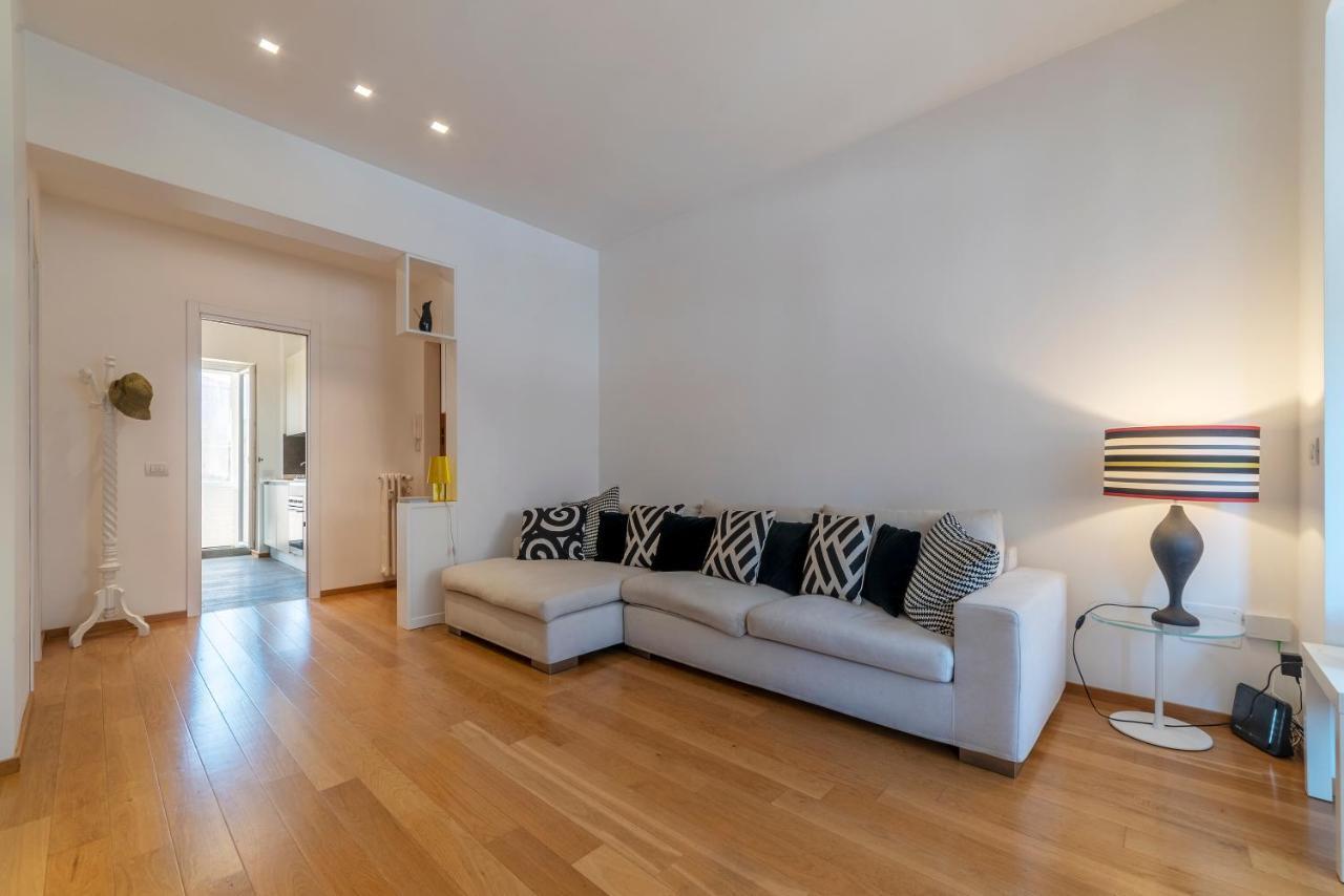 Vaticano & San Pietro Balcony Apartment โรม ภายนอก รูปภาพ